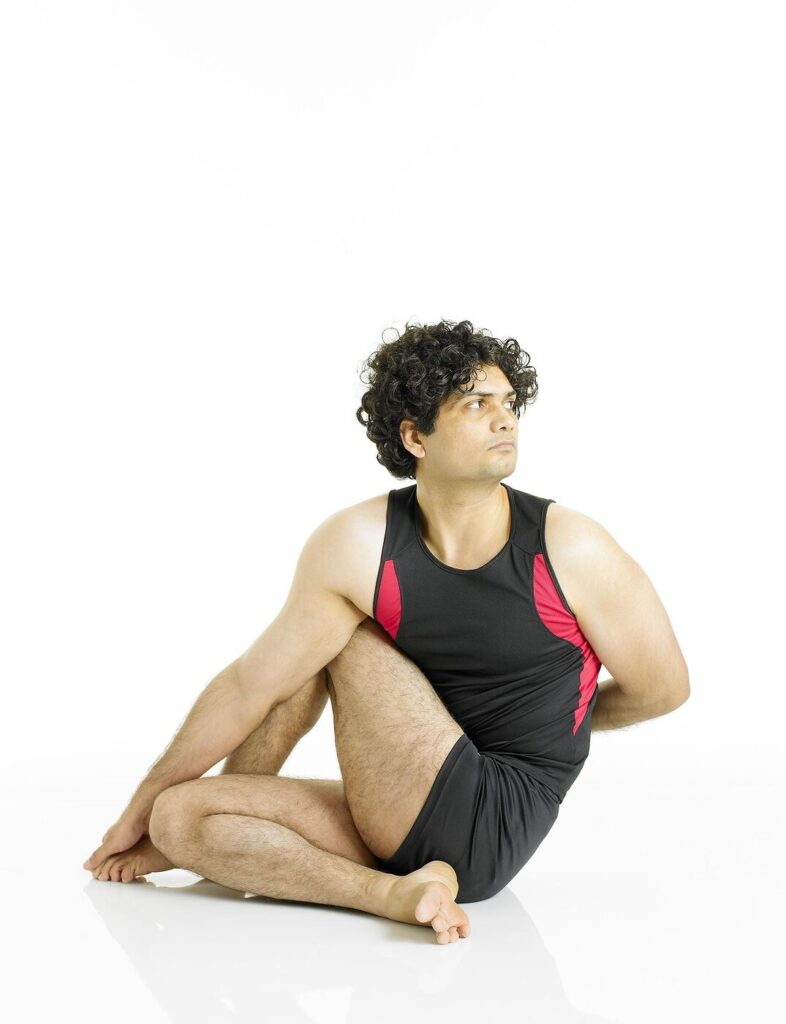 Ardha Matsyendrasana – Halber Drehsitz