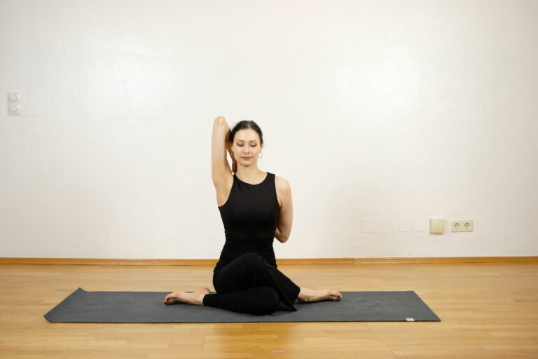 Gomukhasana